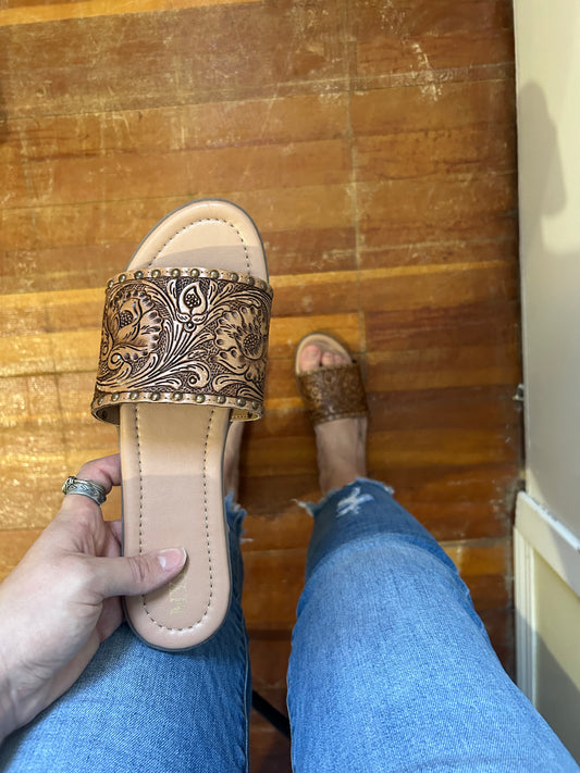 Kasandra Leather Sandals